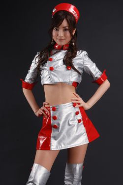 美女张开腿大腿露出白浆浆